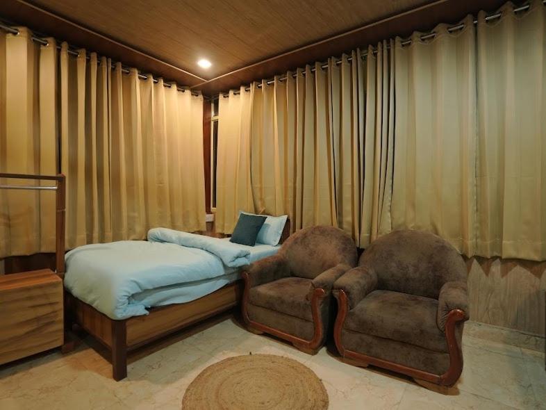 Yes Retreat Rishikesh Hotel Exterior photo